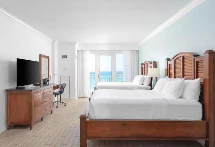 身障者適用クイーンサイズベッドルーム, The Pensacola Beach Resort