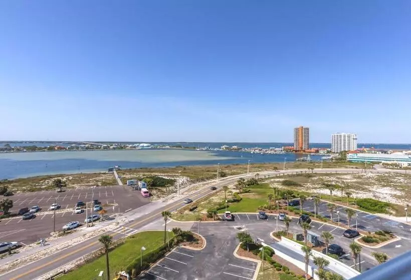 身障者適用クイーンサイズベッドルーム, The Pensacola Beach Resort