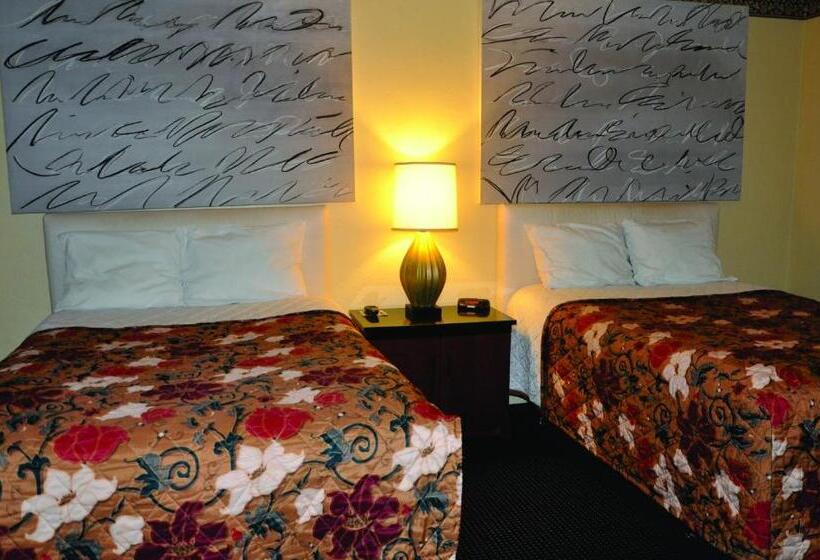 غرفه قياسيه سريرين مزدوجين, Travelers Inn Manteca