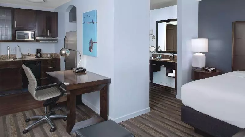 キングサイドベッドのスタンダードワンルーム, Hyatt House Raleigh Durham Airport