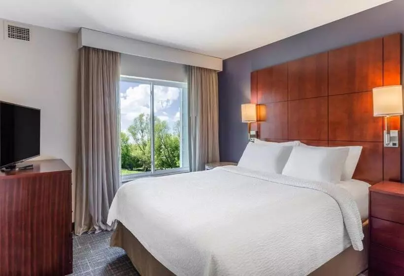 Deluxe-sviitti, Residence Inn Duluth