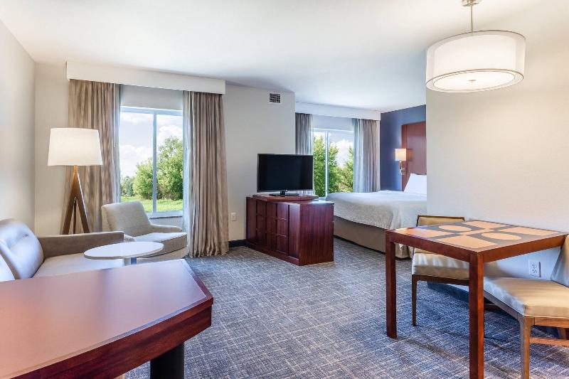 带大床的标准工作室, Residence Inn Duluth