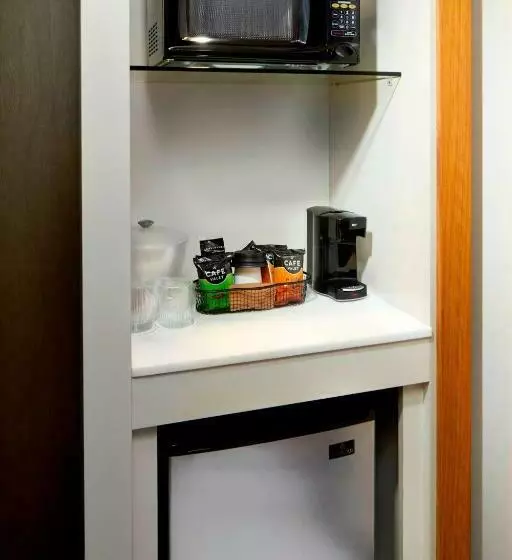 キングサイドベッドのスタンダードワンルーム, Springhill Suites By Marriott Pittsburgh Bakery Square