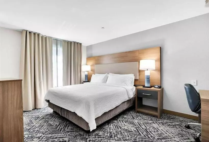 キングサイズベッドのスイートルーム, Candlewood Suites Atlanta West I 20, An Ihg