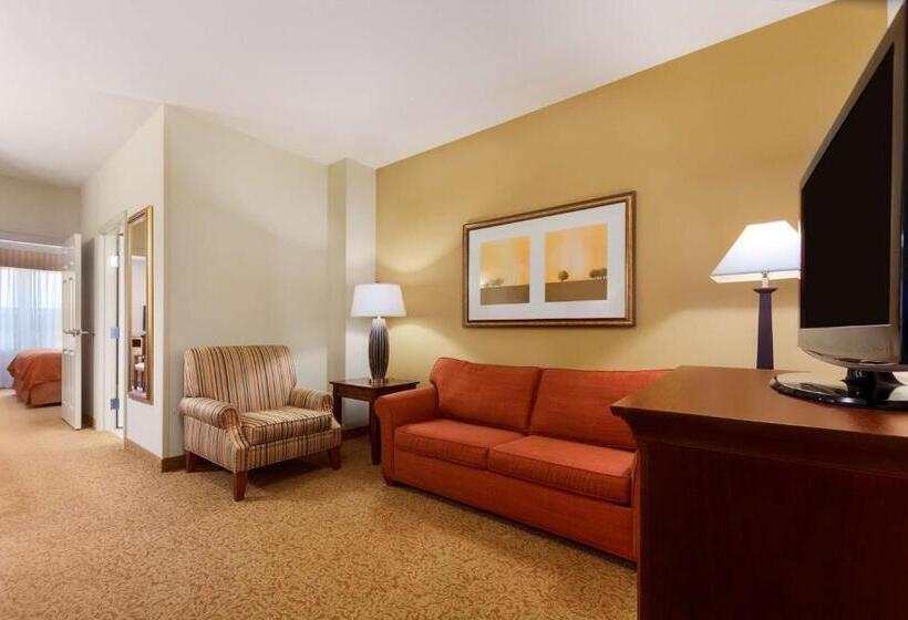 מיטת קינג בסוויטה, Country Inn & Suites By Radisson, Texarkana, Tx