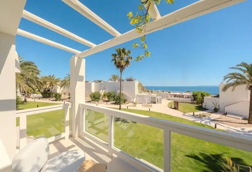 ジュニアスイートクラブ シービュー, Destino Five Ibiza - 5* Grand Luxe Resort