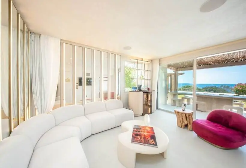 クラブスイート, Destino Five Ibiza - 5* Grand Luxe Resort
