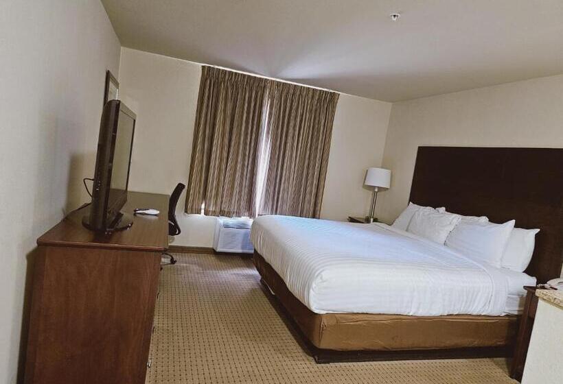 带大床的套房, Cobblestone Inn & Suites Bloomfield