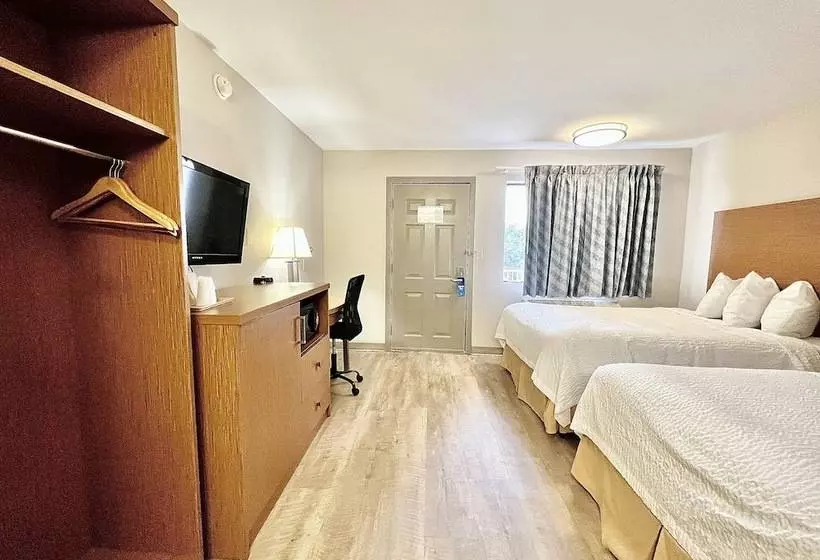 ２ダブルベッドのスタンダードルーム, Days Inn & Suites By Wyndham Arlington Near Six Flags