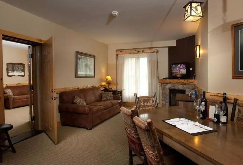 ２ベッドルームアパートメント, Hope Lake Lodge & Indoor Waterpark
