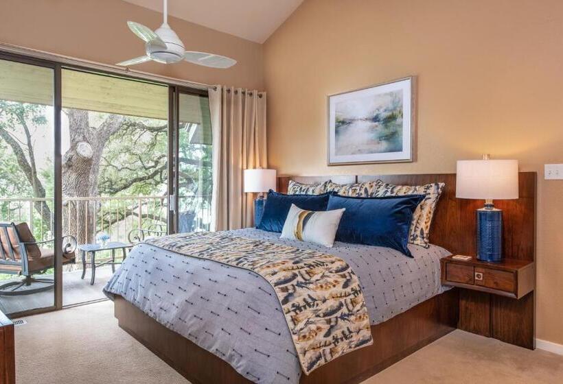 スタンダードルーム, Inn On Lake Granbury