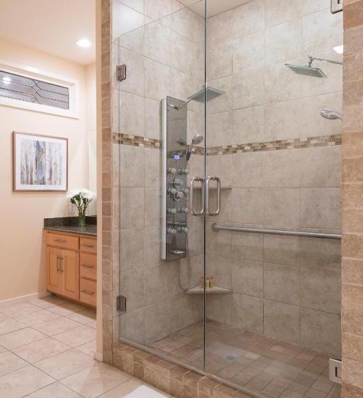 スタンダードルーム, Inn On Lake Granbury