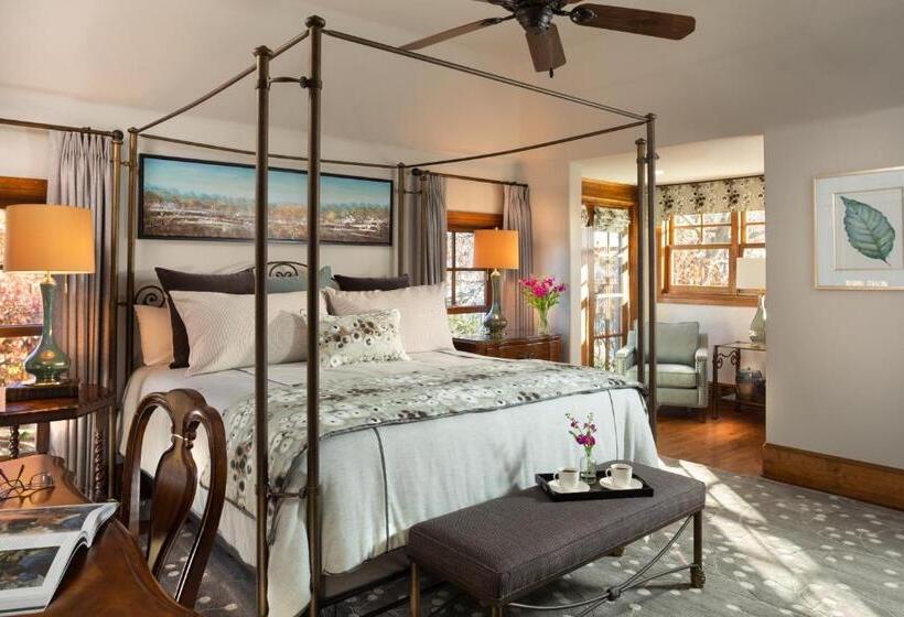 Номер Deluxe Кровать Кинг, Inn On Lake Granbury