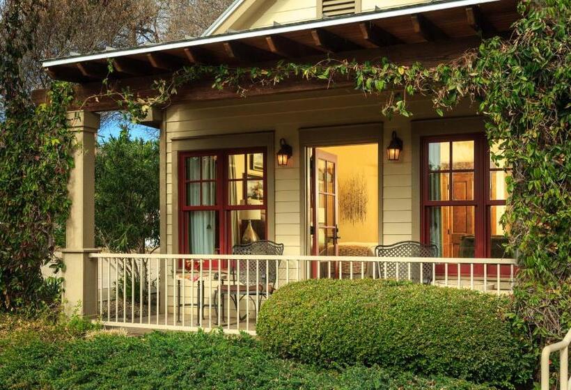 キングサイズベッドのスタンダードルーム, Inn On Lake Granbury