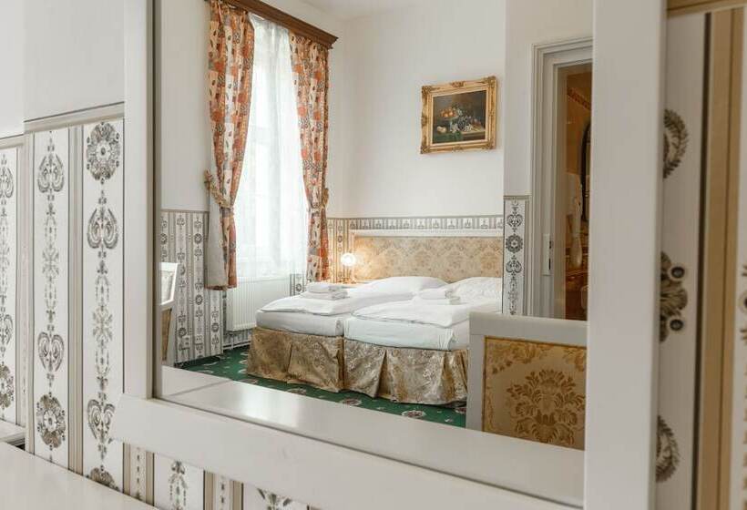 Standard Room, Klarinn Prague Castle