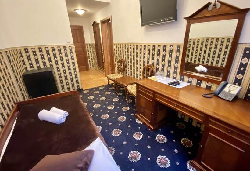 Junior Suite, Klarinn Prague Castle