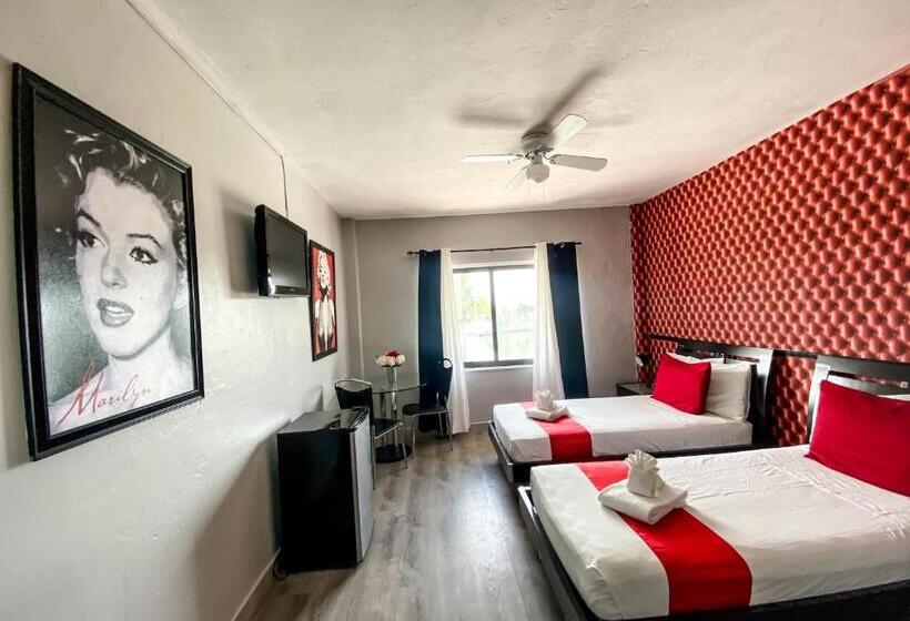 Номер Стандарт, Notebook Miami Beach