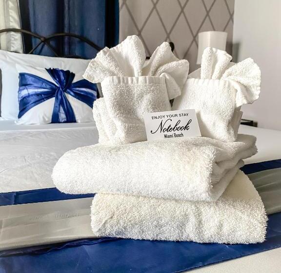 Номер Стандарт, Notebook Miami Beach