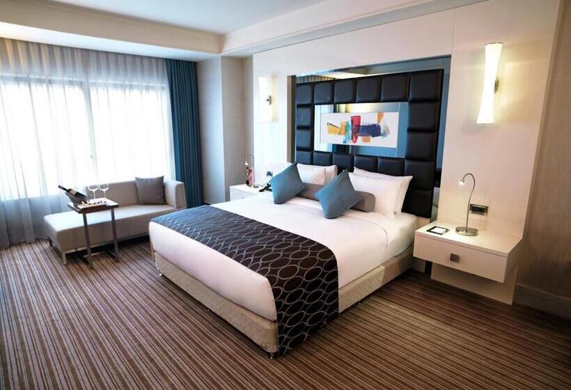 キングサイズベッドのエクゼクティブ, Ramada Plaza By Wyndham Istanbul Tekstilkent