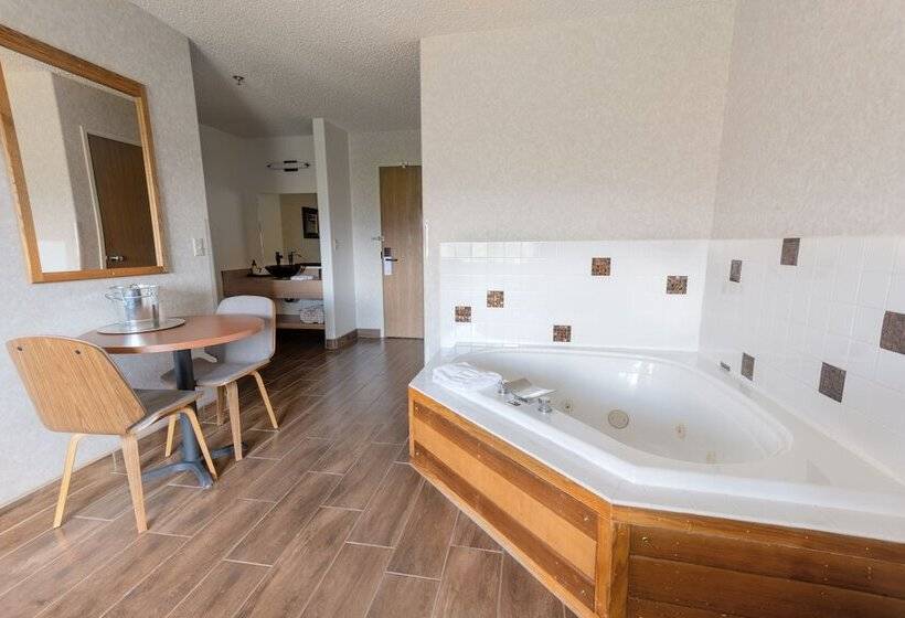 可观山景的小型套房, Red Sands