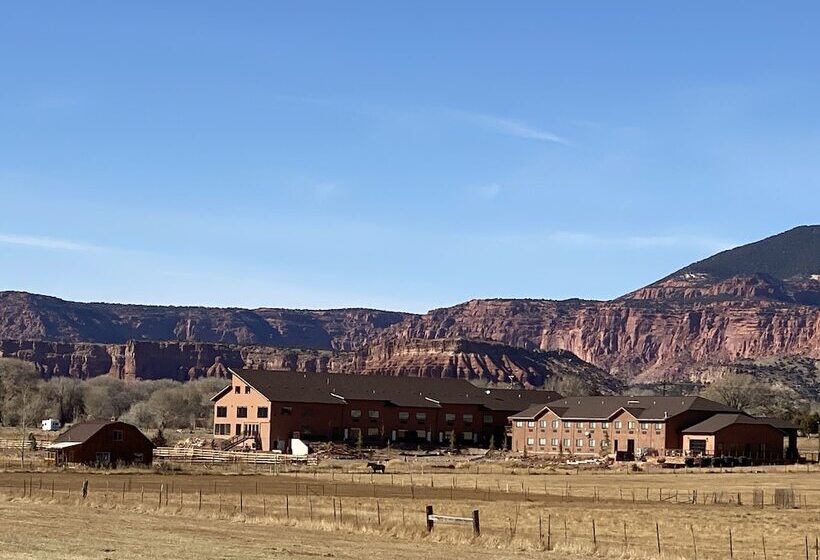 标准间带双人床, Red Sands