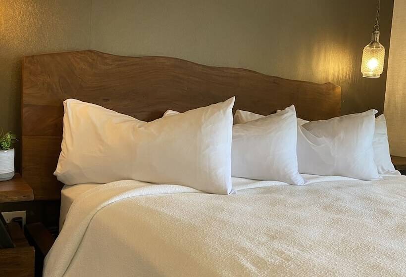 家庭套房, Red Sands