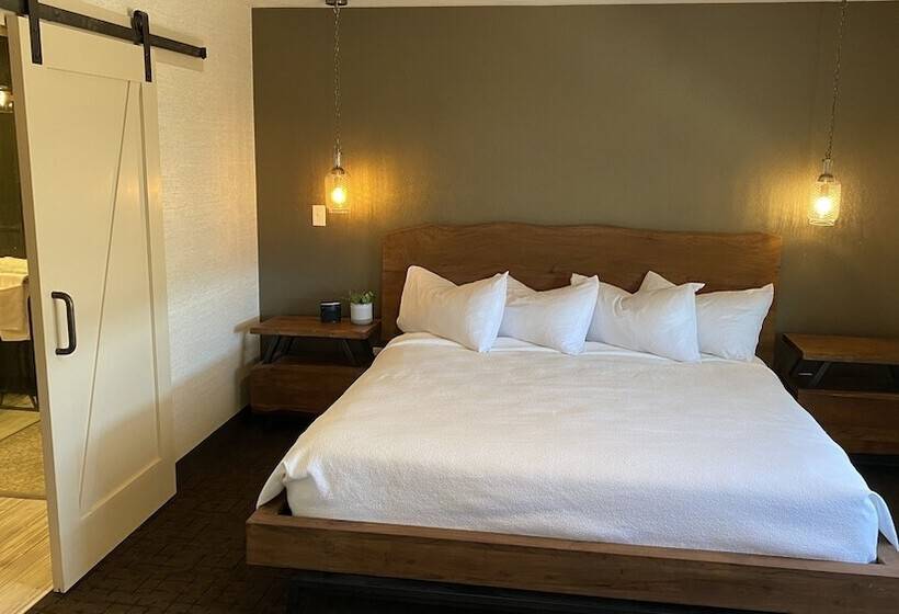 家庭套房, Red Sands