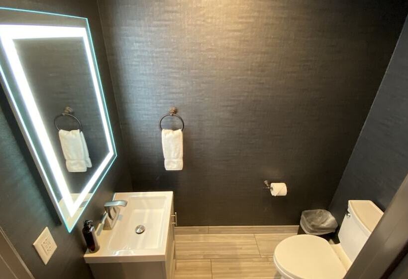 家庭套房, Red Sands