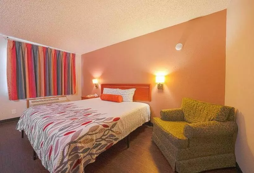 キングサイズベッドのスタンダードルーム, Budget Inn Oregon City Portland