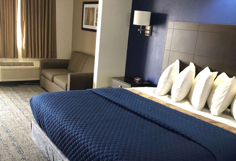 جناح, Executive Inn & Suites Joaquin