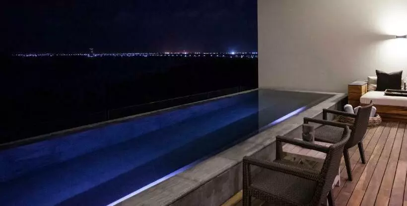 سوئیت مستر, Nizuc Resort & Spa