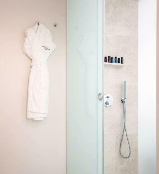 اتاق استاندارد, Destino Pacha Ibiza