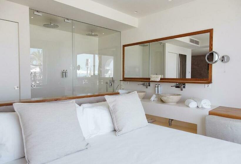 سوییت, Destino Pacha Ibiza