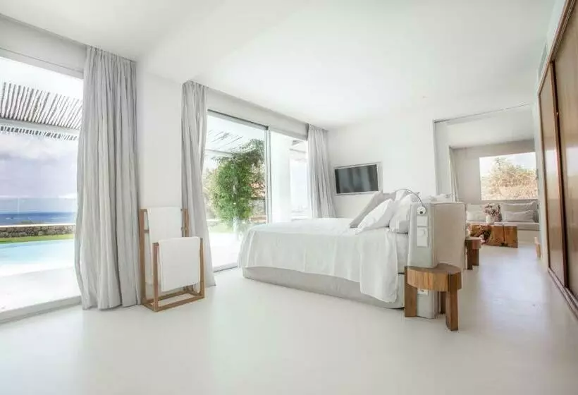 سوییت با استخر, Destino Five Ibiza - 5* Grand Luxe Resort