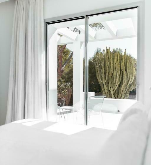 ویلای یک اتاق خوابه با استخر شنا, Destino Pacha Ibiza