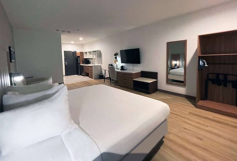 Люкс Адаптированный для Инвалидов, Hawthorn Extended Stay By Wyndham Port Arthur