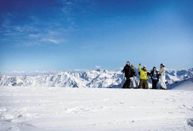 スタンダードシングルルーム, Das Zentrum