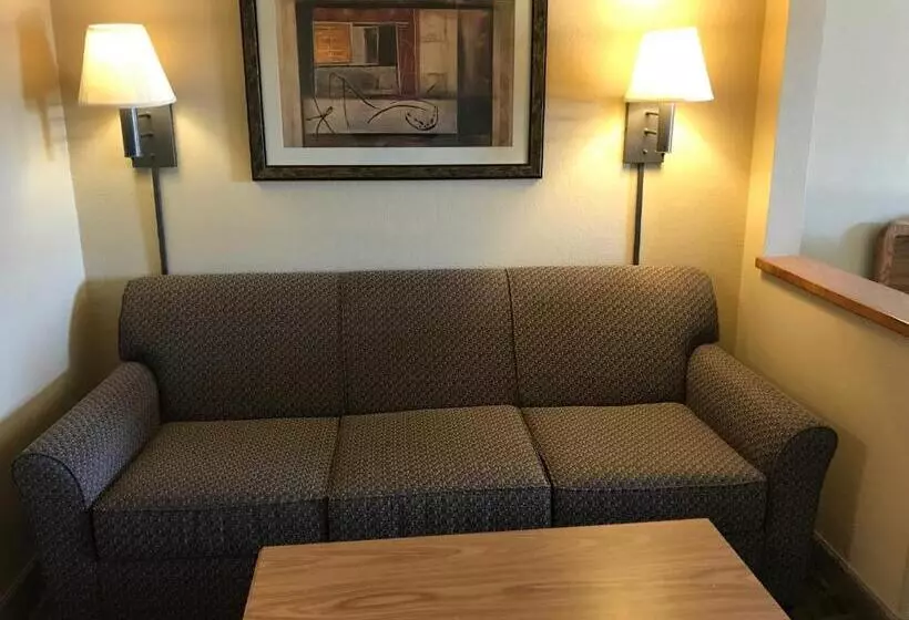 سوییت, Everspring Suites