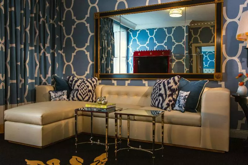 デラックススイート, Kimpton Hotel Monaco Philadelphia, An Ihg