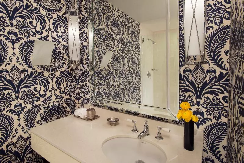 デラックススイート, Kimpton Hotel Monaco Philadelphia, An Ihg