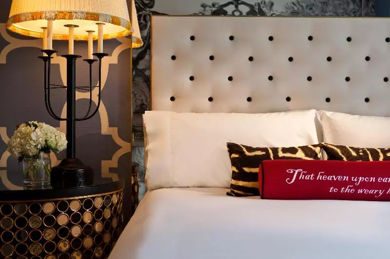 スタンダードルーム, Kimpton Hotel Monaco Philadelphia, An Ihg