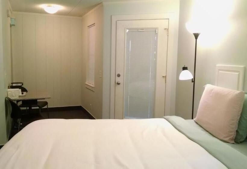 キングサイズベッドのスタンダードルーム, Murray Inn And Art Gallery