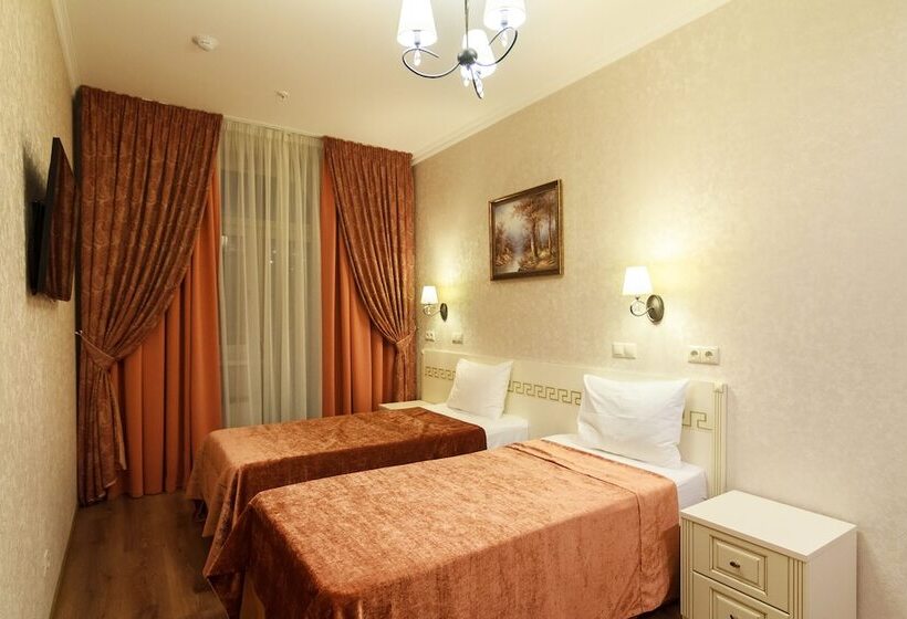 اتاق استاندارد, Na Kazachyem