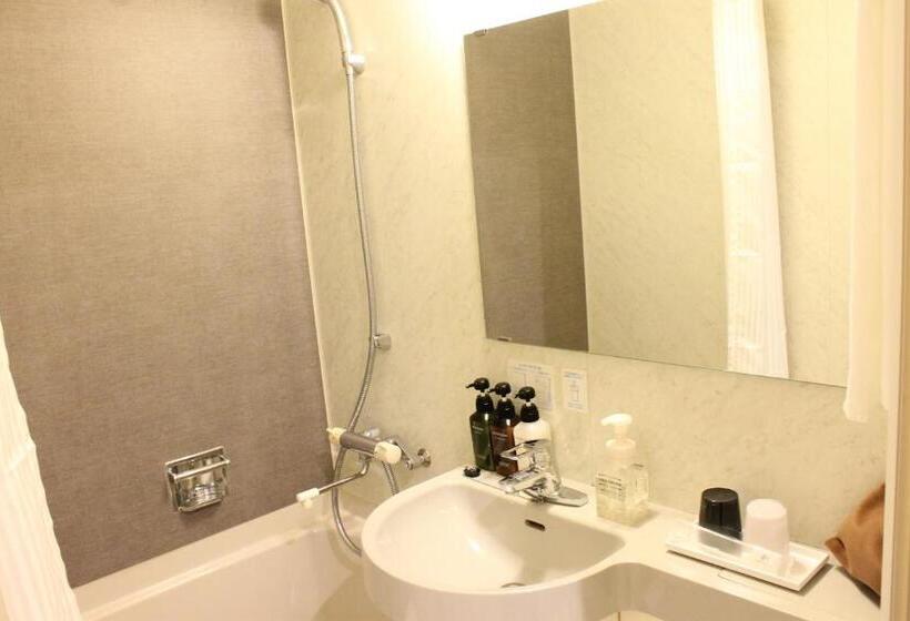 Camera Standard, Nishitetsu Inn Shinjuku