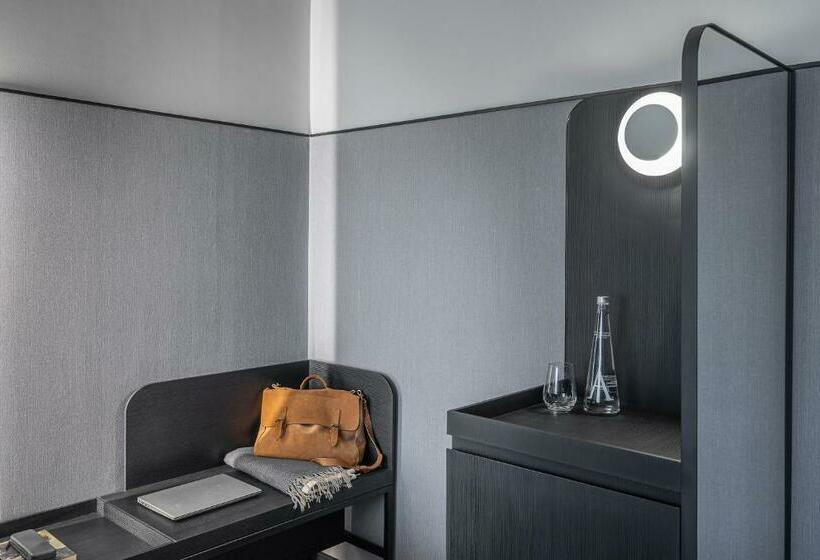 带大床的行政房间, Pullman Santiago Vitacura