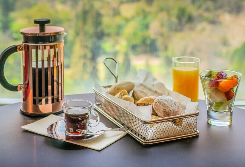 行政房间, Pullman Santiago Vitacura