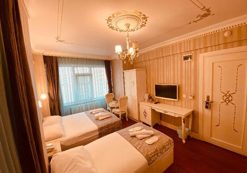 اتاق اجرایی, Rome Times