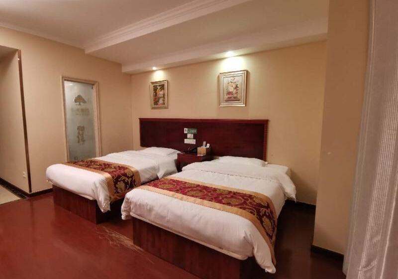 سوییت جونیور, Rome Times