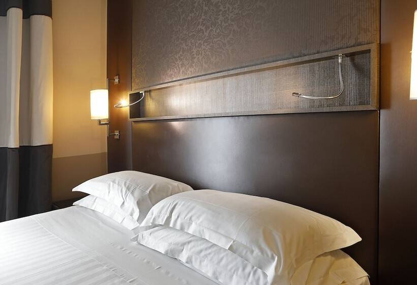 اتاق کلاسیک, Rome Times