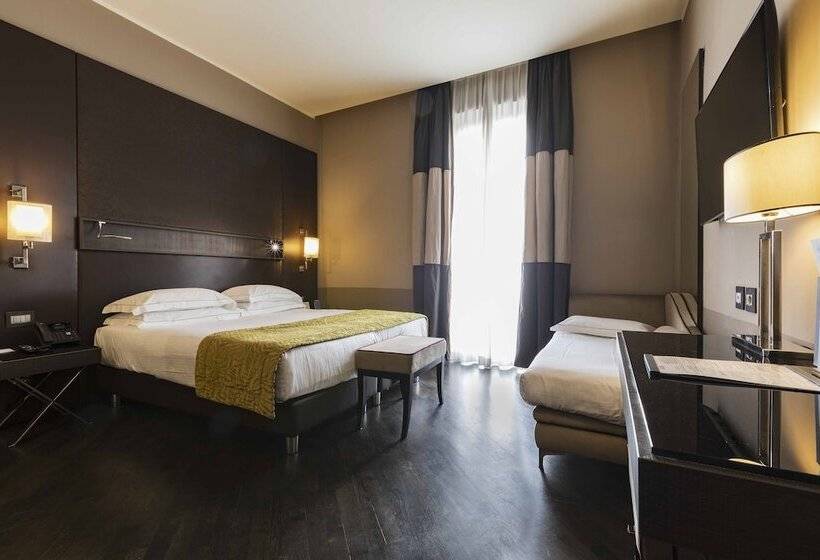 اتاق اجرایی, Rome Times